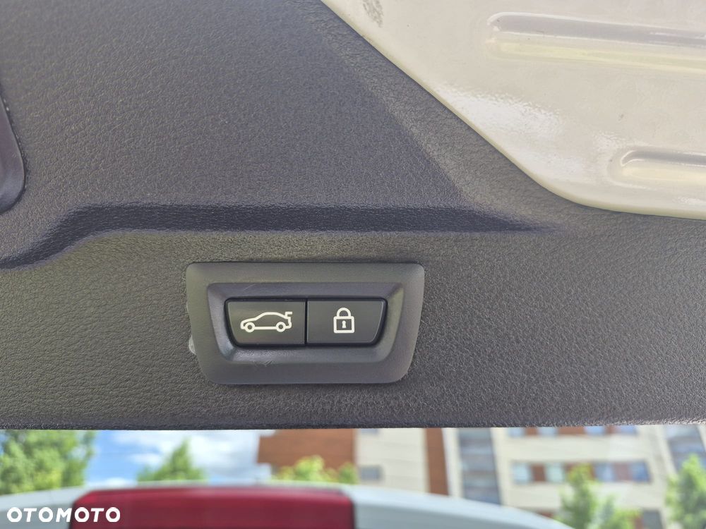 BMW X5 xDrive35i - 14