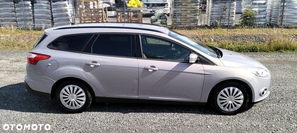 Ford Focus 1.6 EcoBoost Start-Stopp-System SYNC Edition - 30