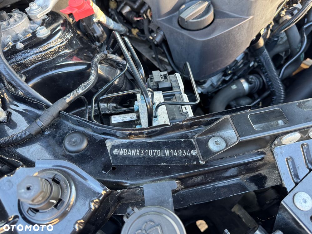 BMW X3 xDrive20i - 16