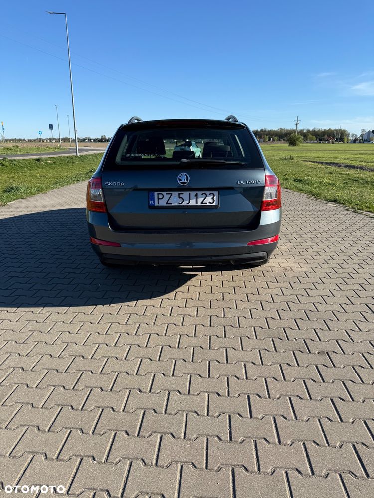 Skoda Octavia 2.0 TDI Ambition - 3
