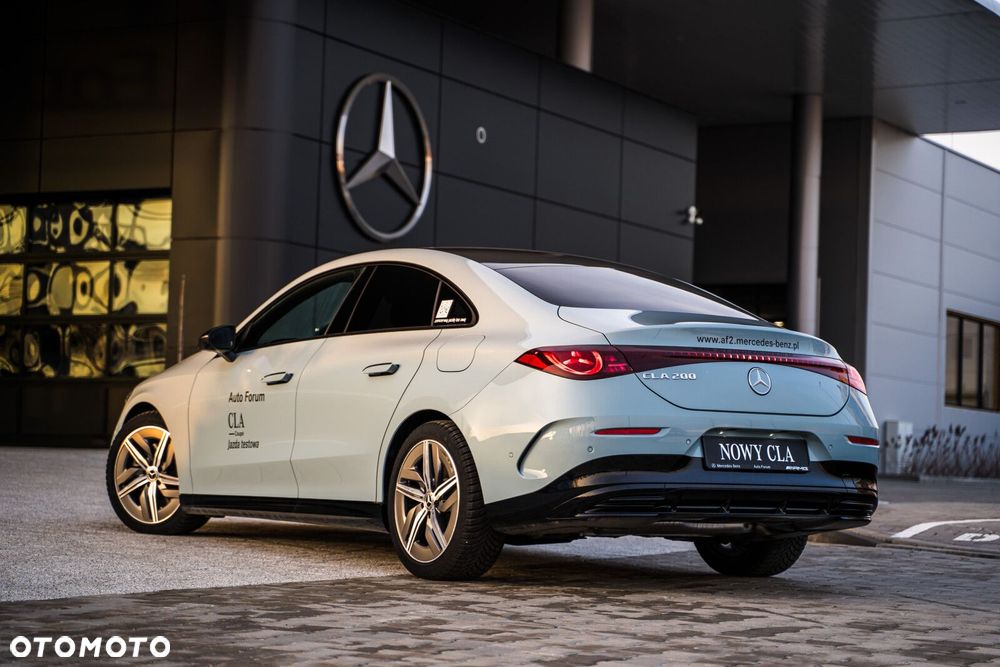 Mercedes-Benz CLA - 9