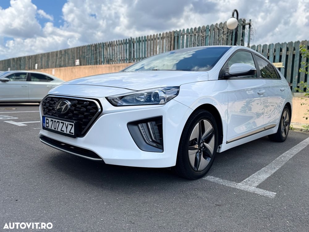 Hyundai IONIQ 1.6 GDI Advantage - 1