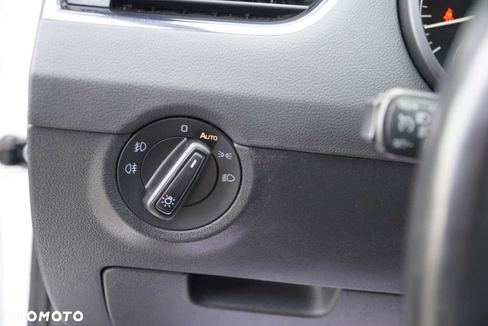 Skoda Octavia 1.5 TSI ACT DSG Ambition - 18