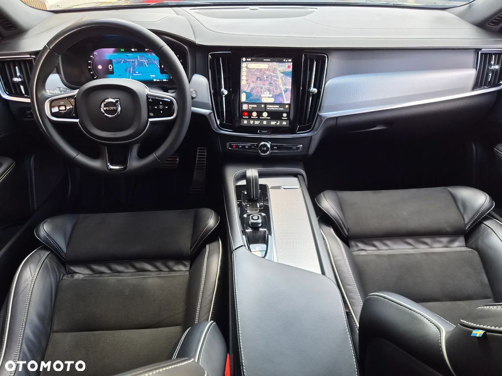 Volvo V90 B4 D Plus Dark - 17