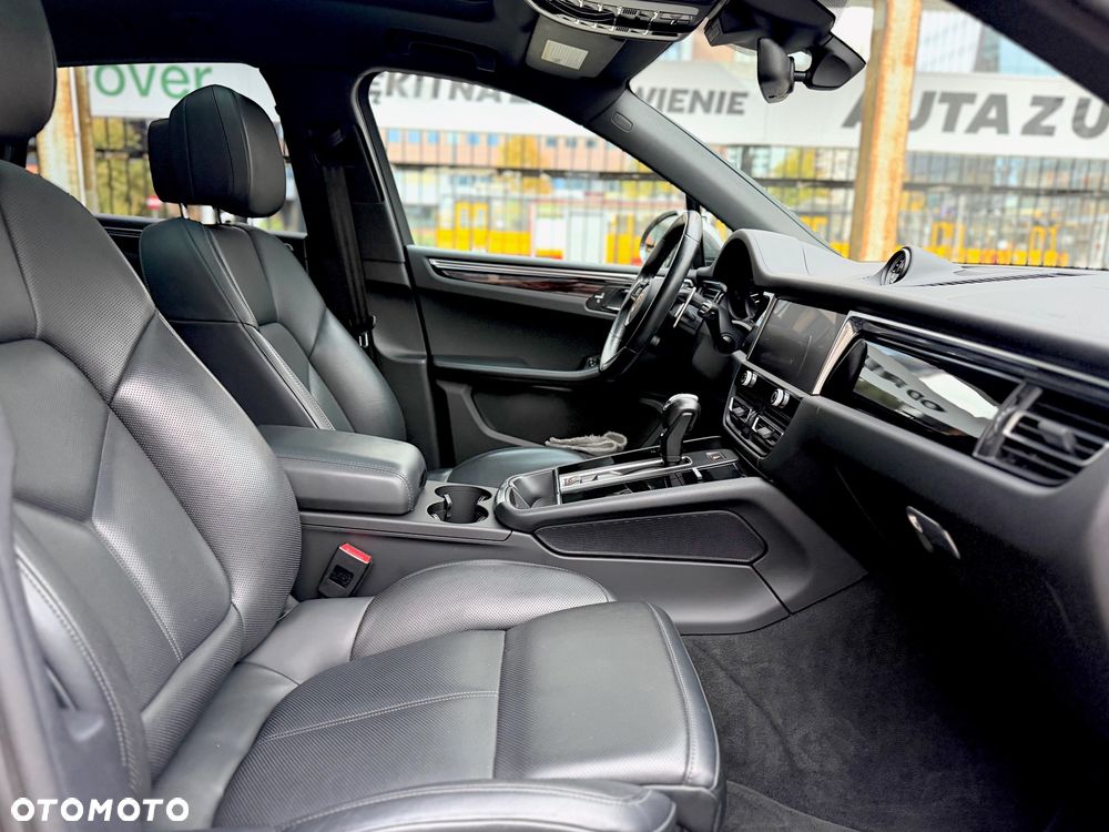 Porsche Macan T PDK - 26