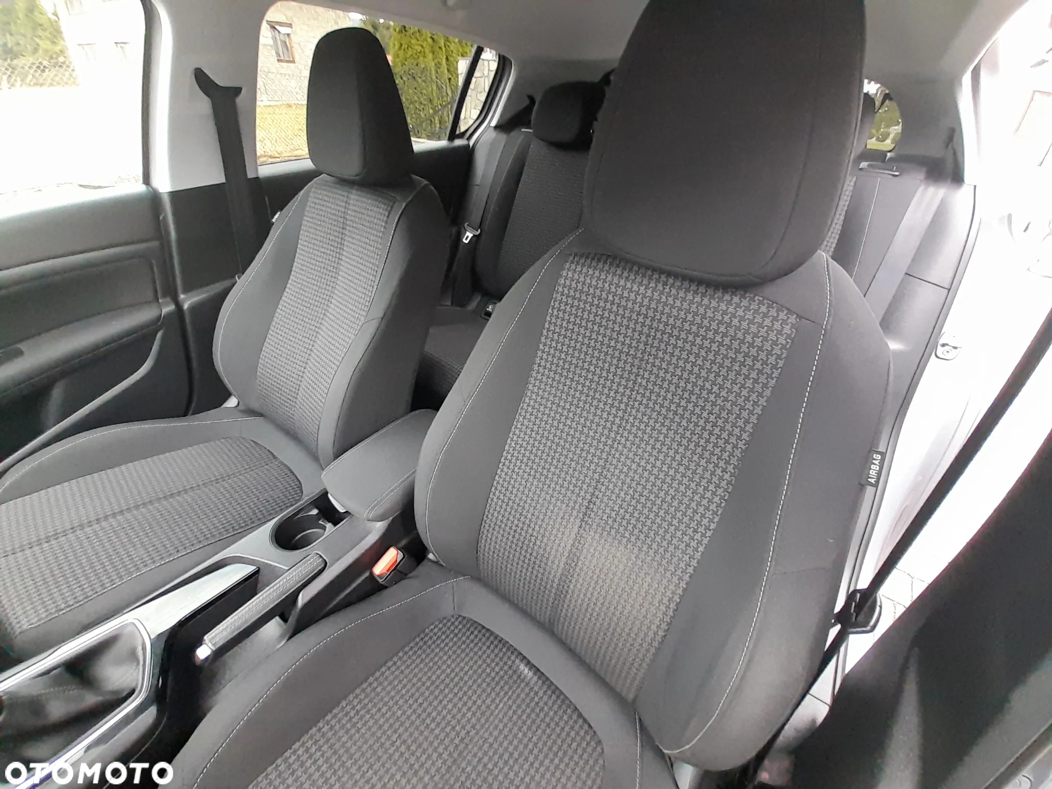Peugeot 308 1.6 BlueHDi Style S&S - 16