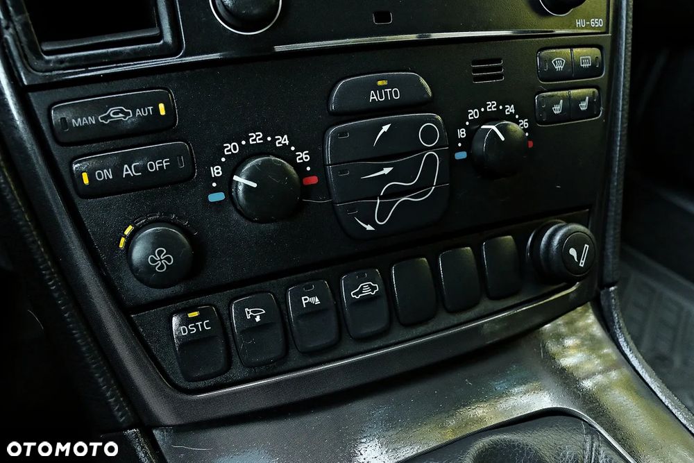 Volvo V70 2.4 D DPF Momentum - 38