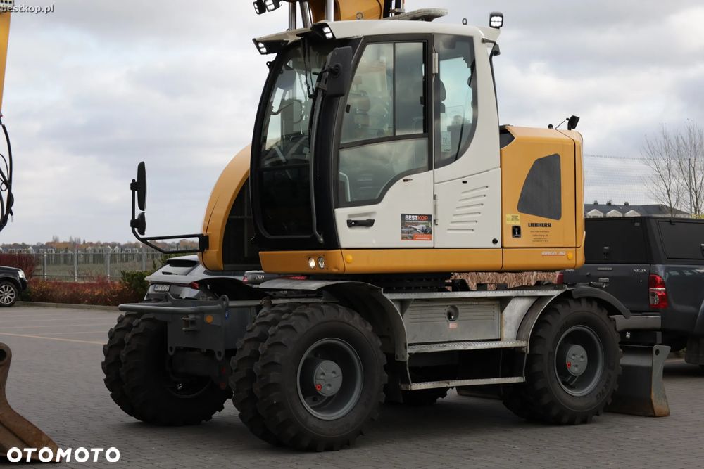 Liebherr A914 Compact - 14