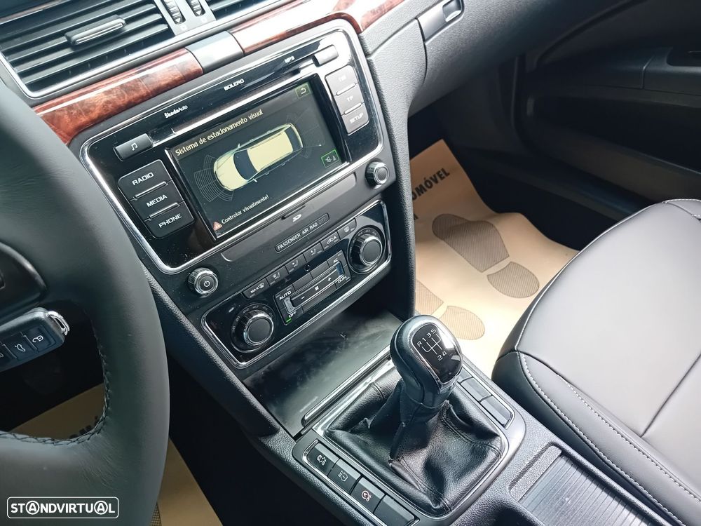 Skoda Superb Break 1.6 TDI Elegance Greenline - 19