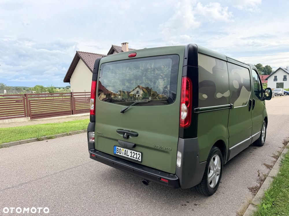 Opel Vivaro - 25