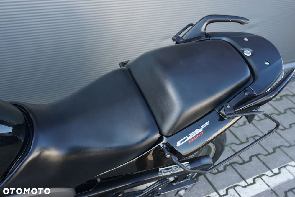 Honda CBF - 16