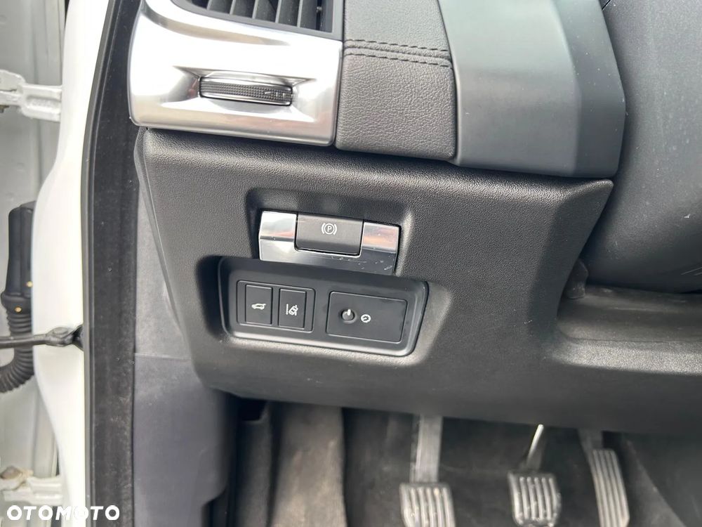 Jaguar E-Pace 2.0 i4D FWD S - 13