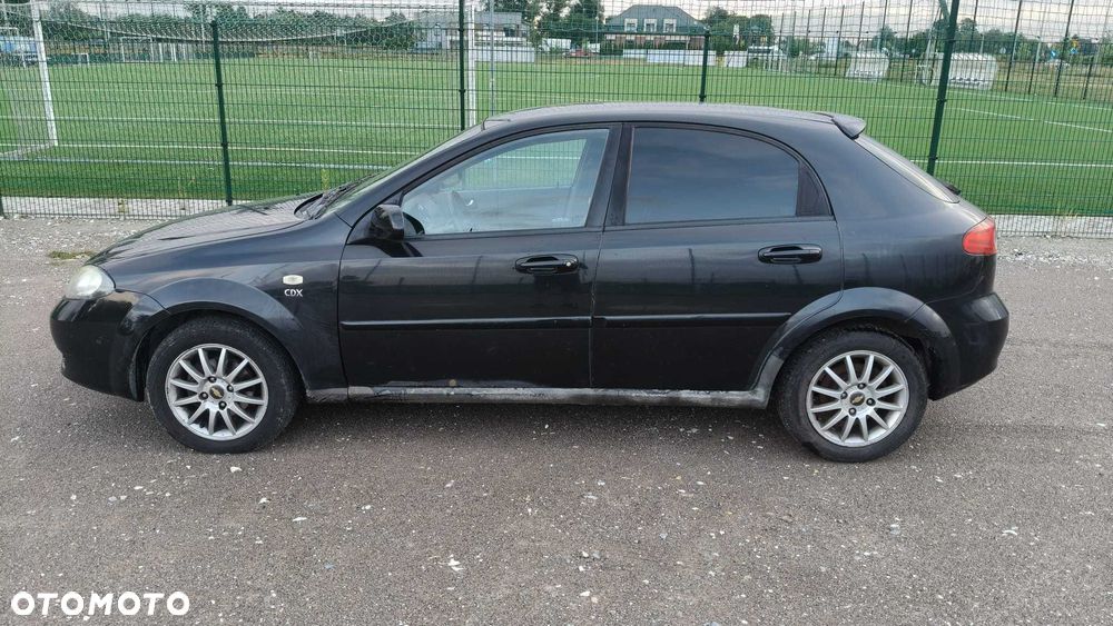 Chevrolet Lacetti - 2