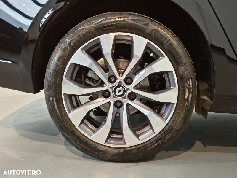 Renault Megane TCe 140 GPF Techno - 9