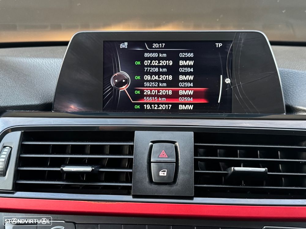 BMW 318 d Auto Line Sport - 13