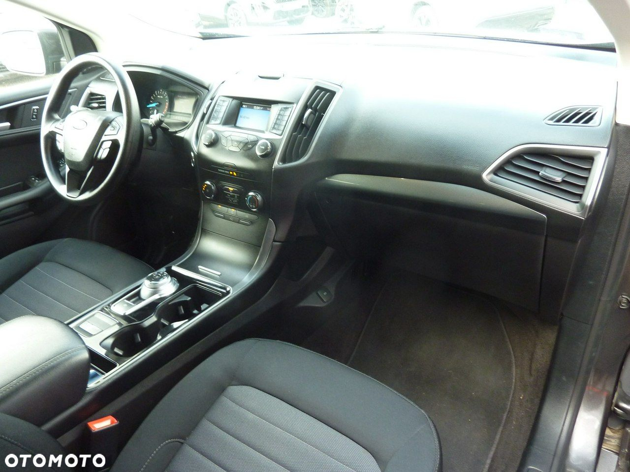 Ford Edge - 16