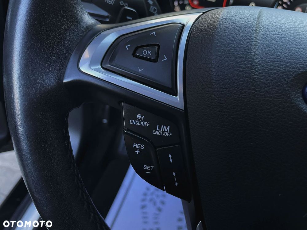 Ford Mondeo 2.0 EcoBlue Titanium - 23