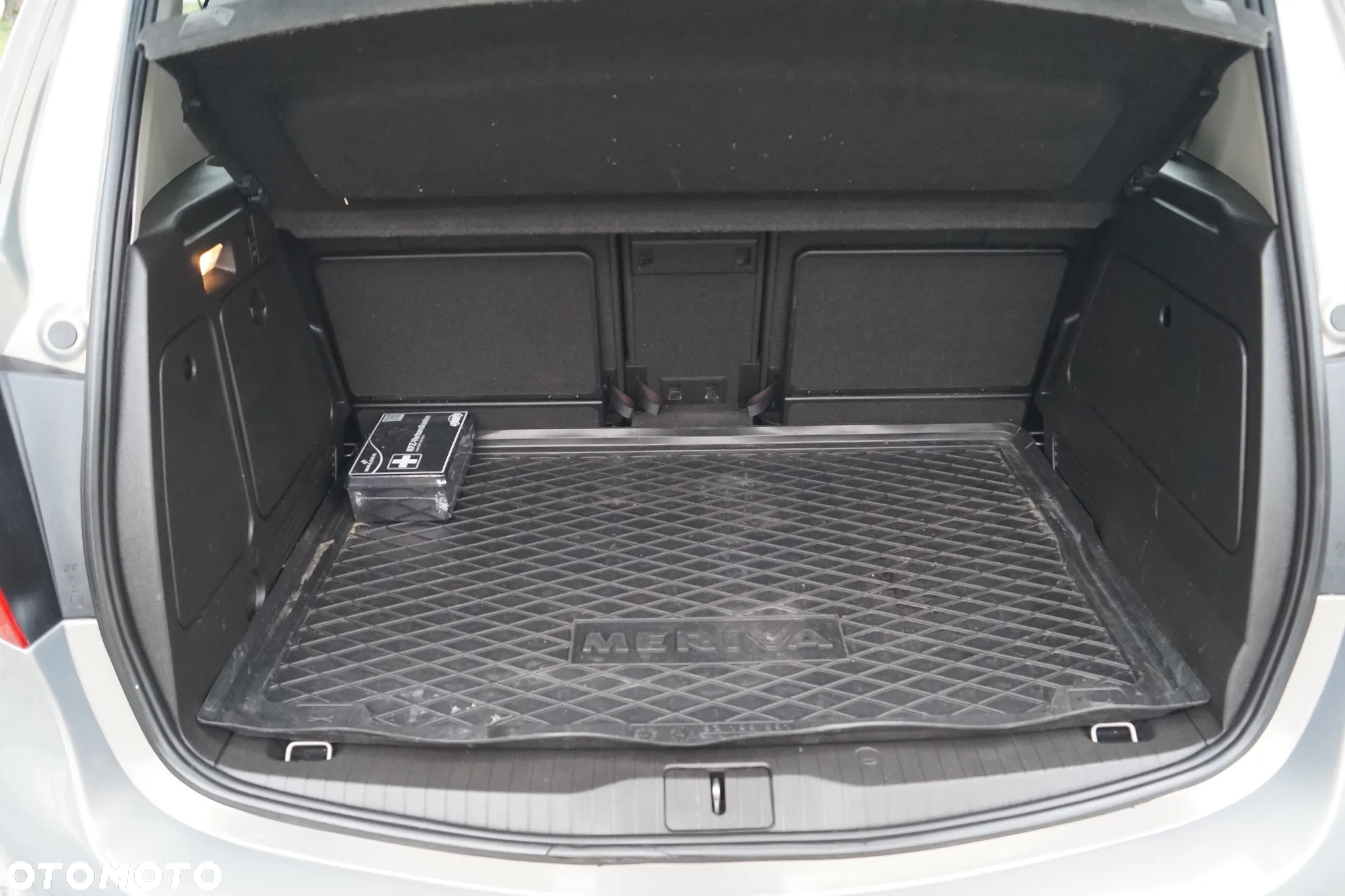 Opel Meriva 1.4 T Cosmo - 28
