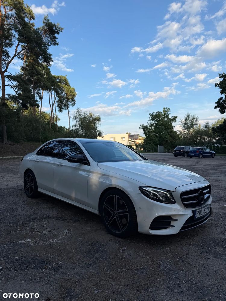 Mercedes-Benz Klasa E 220 d 9G-TRONIC - 4