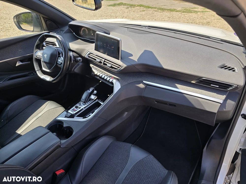 Peugeot 3008 - 16