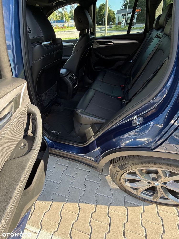 BMW X3 xDrive20d - 10