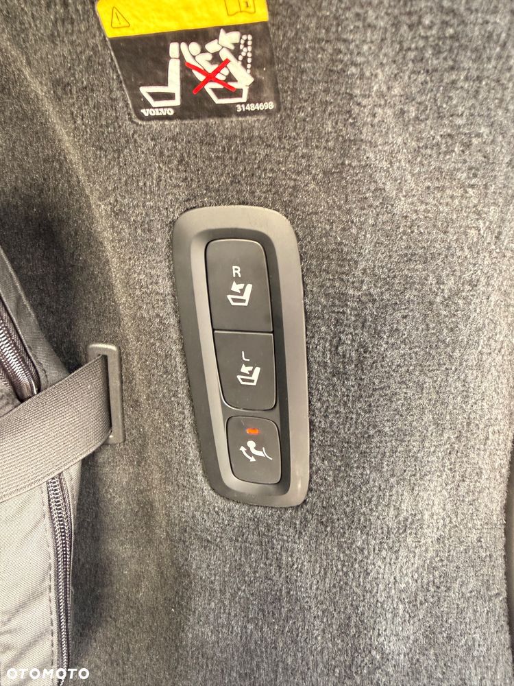 Volvo V90 T4 R-Design - 32