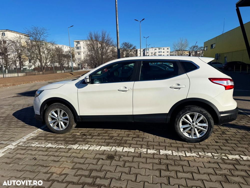 Nissan Qashqai 1.6 DCI Xtronic N-Connecta - 2