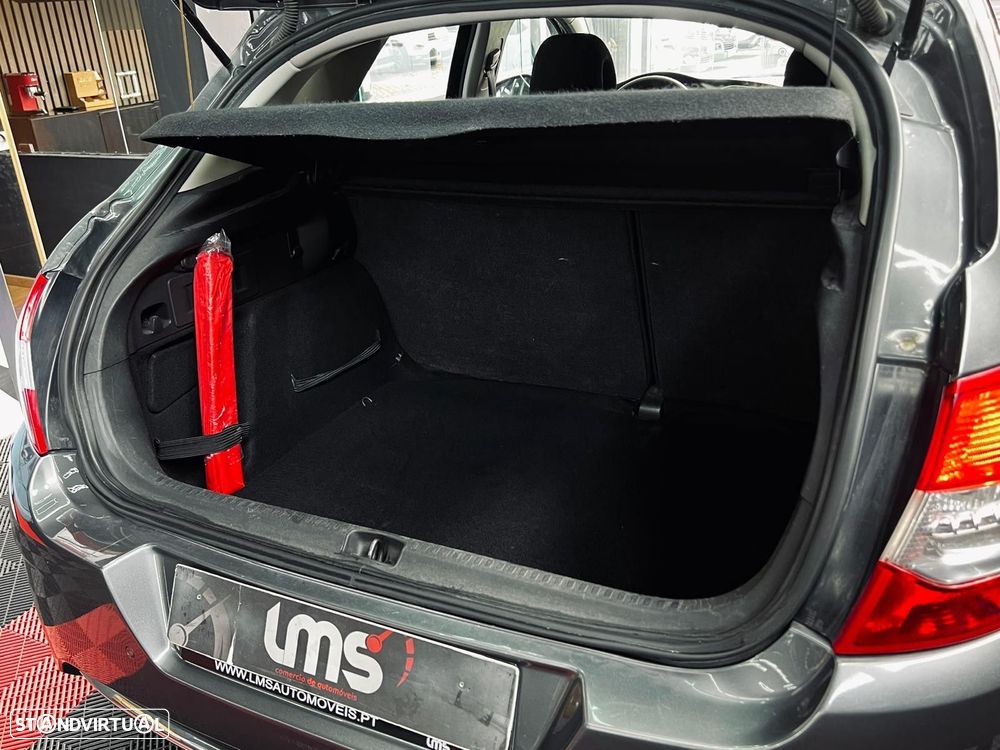 Citroën C4 e-HDi 115 ETG6 Exclusive - 43
