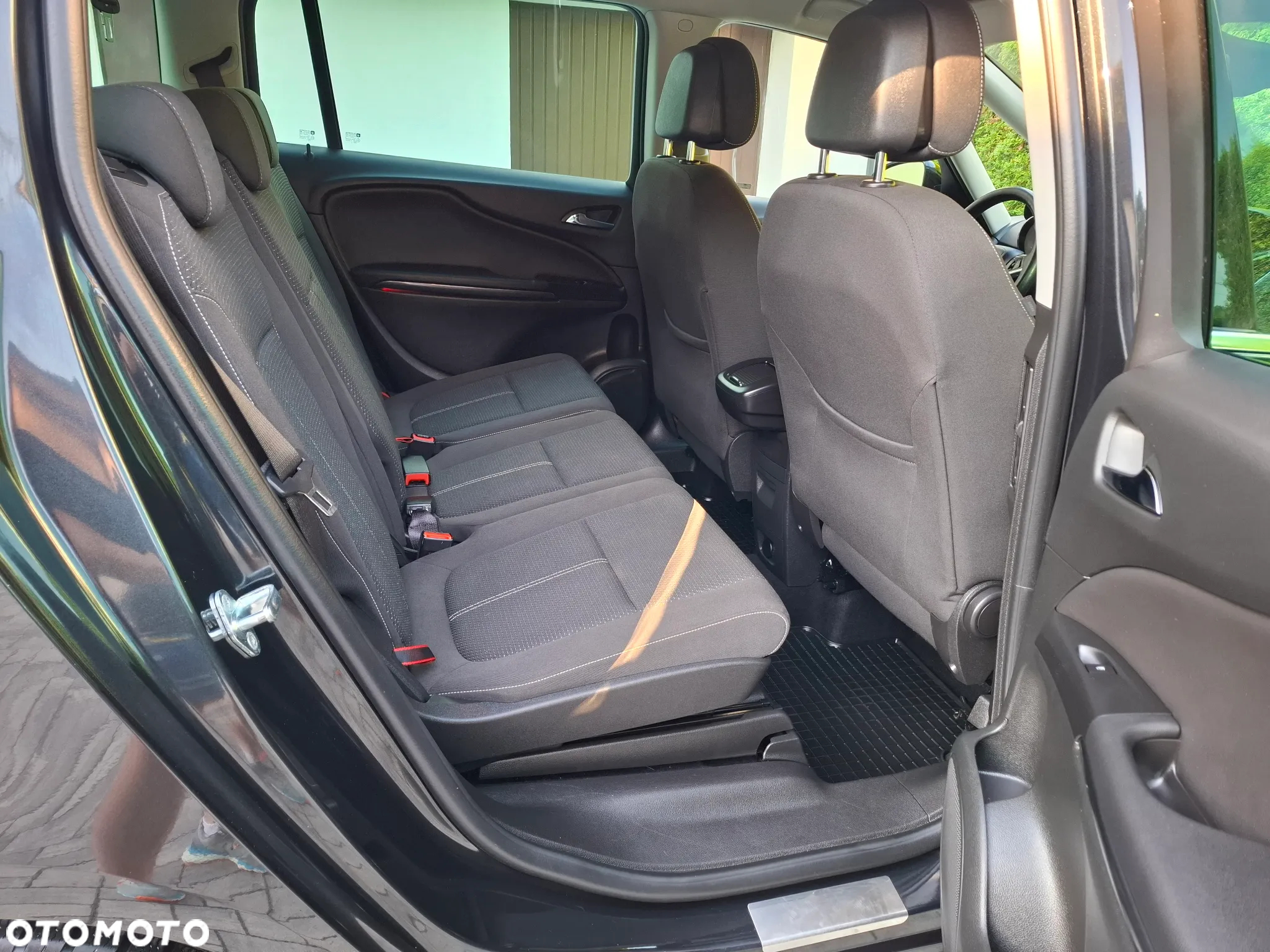 Opel Zafira - 14