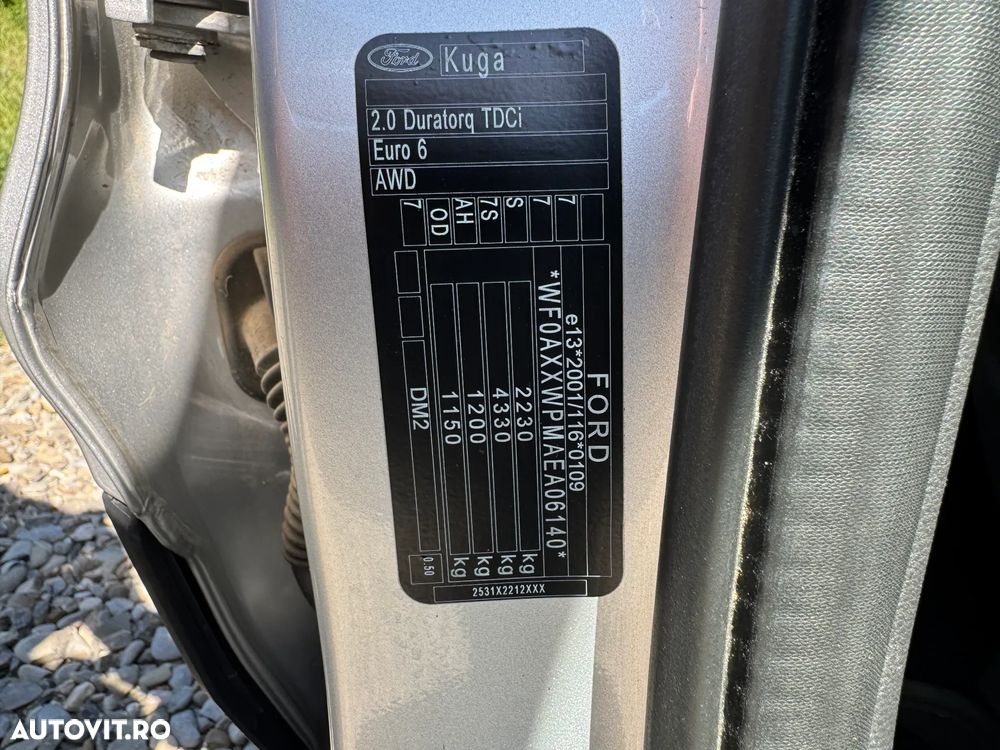 Ford Kuga 2.0 TDCi Powershift 4WD Titanium - 22