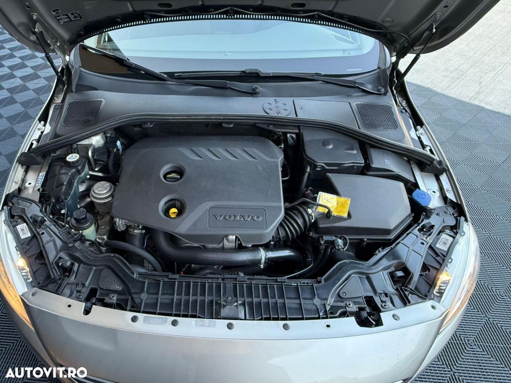 Volvo S60 - 12