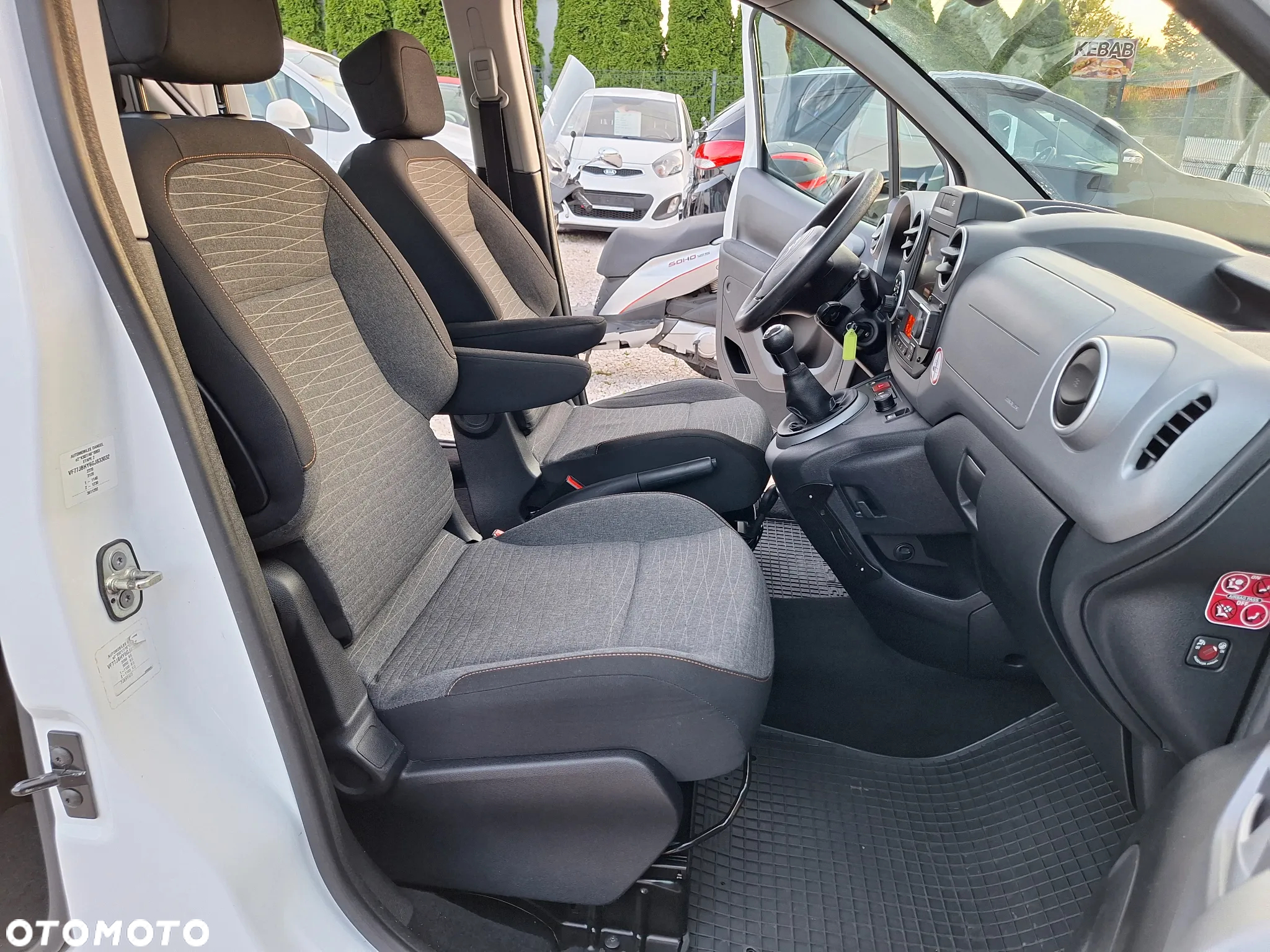 Citroën Berlingo - 25