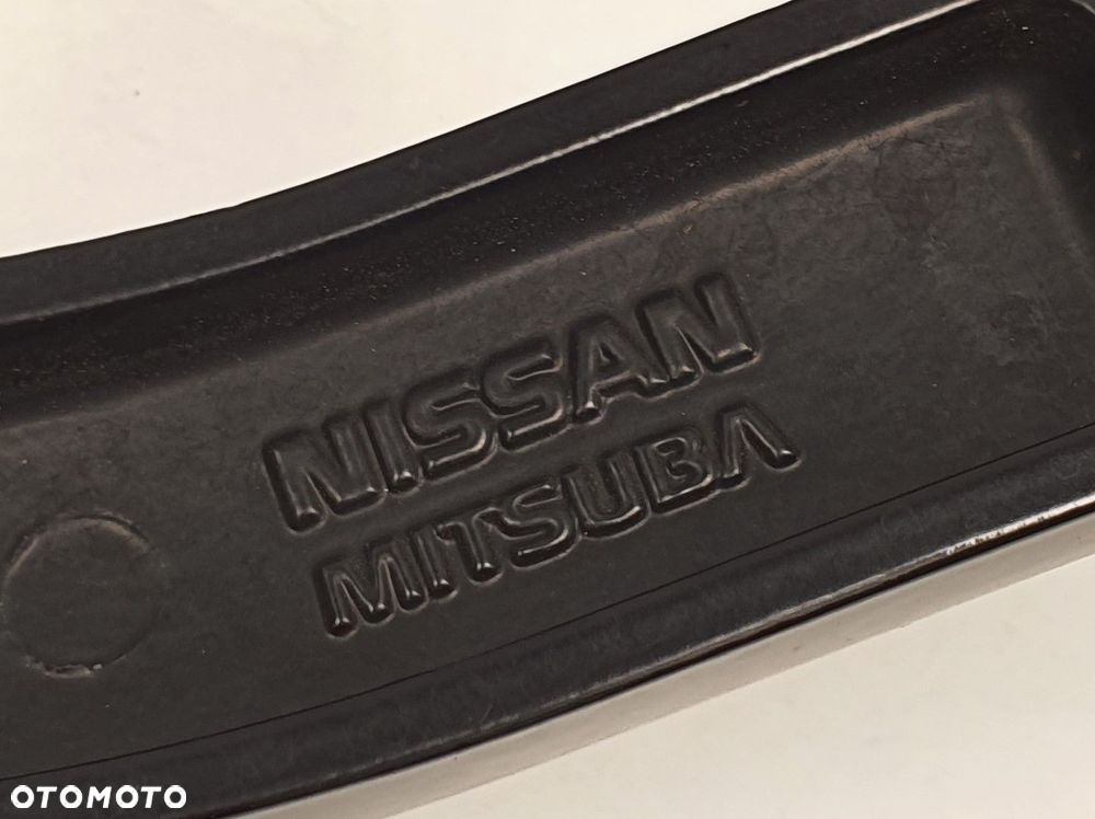 RAMIE WYCIERACZKI PRAWE INFINITI FX50 EUROPA - 4