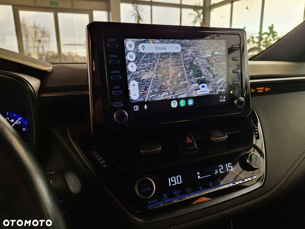 Toyota Corolla 2.0 Hybrid Comfort - 27