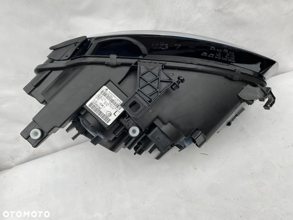 lampa audi A4 B8 zwykła przed liftem lewa eu cała - 4