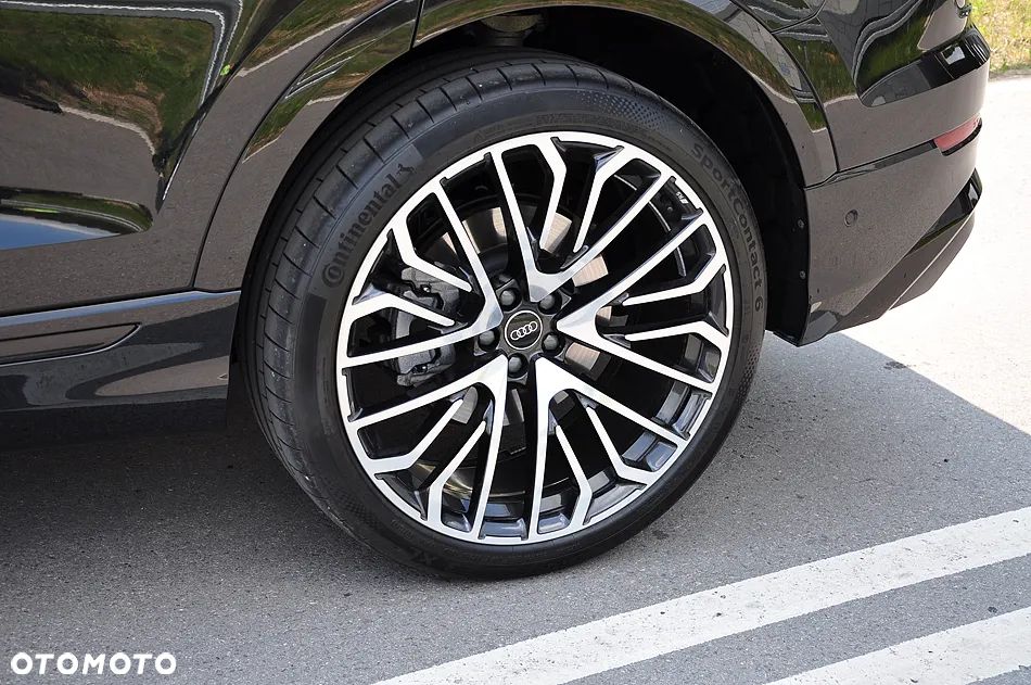 Audi Q8 SUV TFSI quattro 250 kW tiptronic S line business - 14