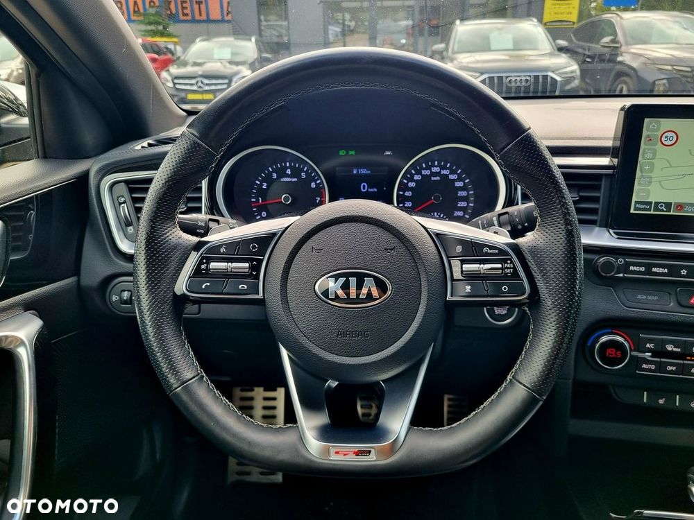 Kia Ceed 1.4 T-GDI DCT OPF GT Line - 16