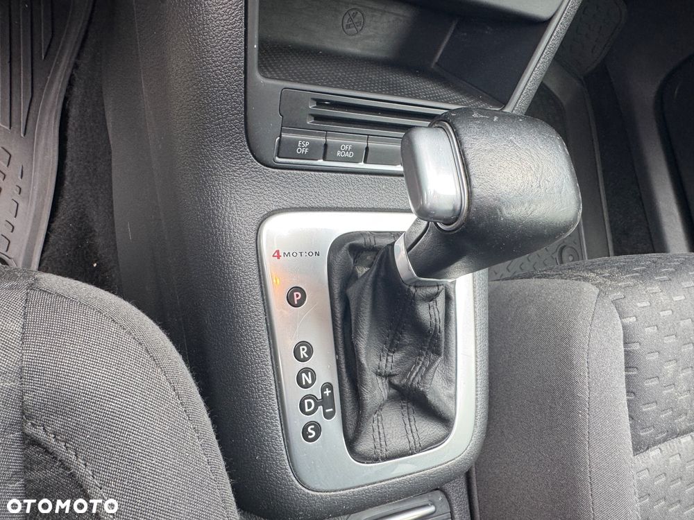 Volkswagen Tiguan 2.0 TDI DPF 4Motion BlueMotion Technology DSG Track & Field - 9