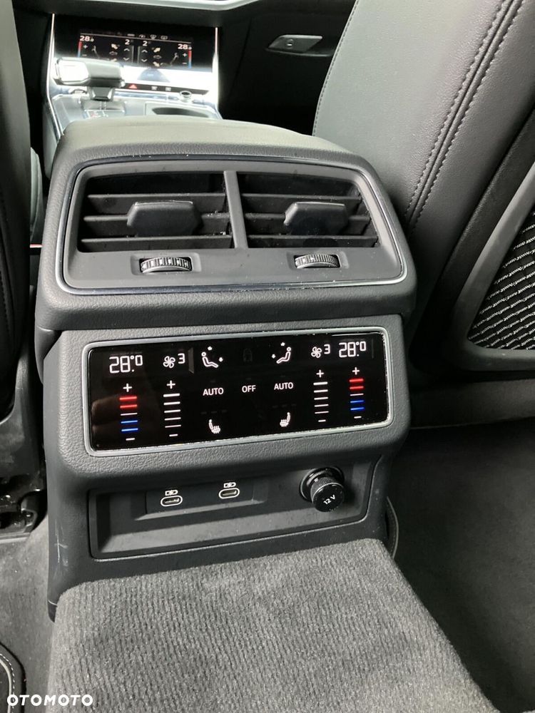 Audi A6 Avant - 18