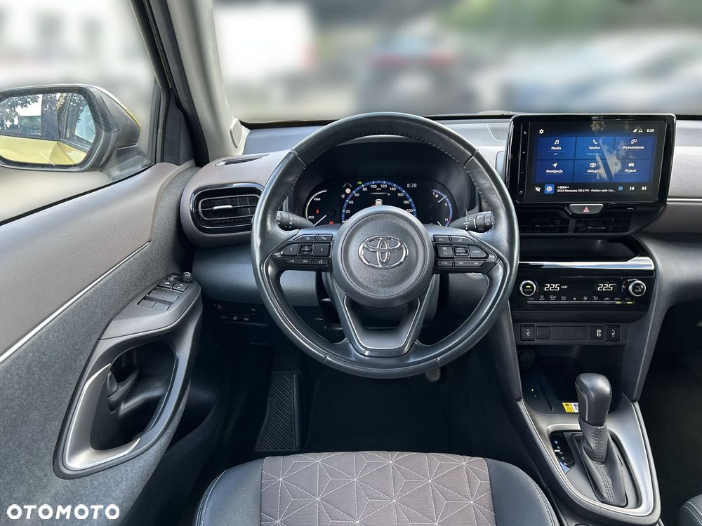 Toyota Yaris Cross - 10