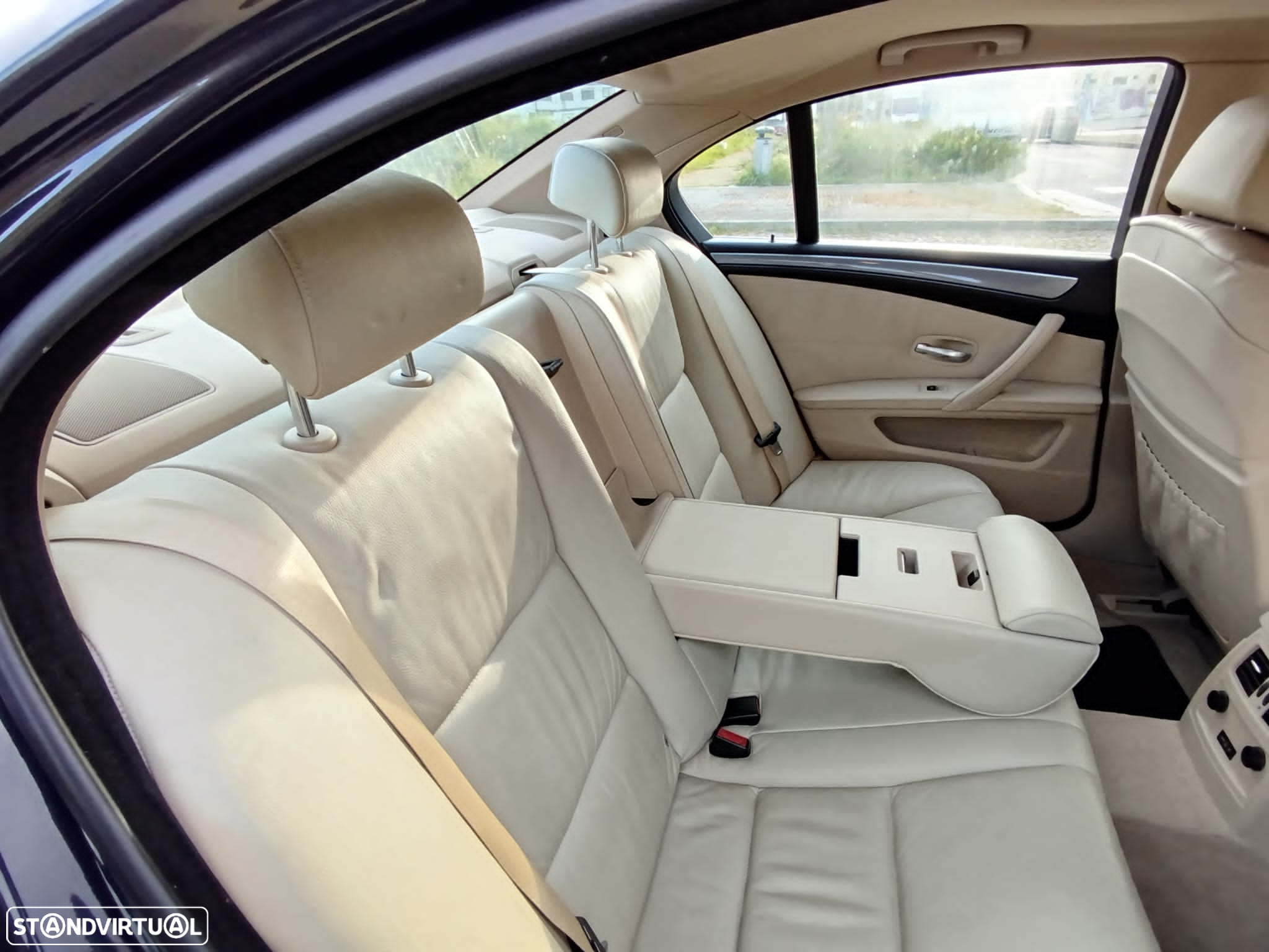 BMW 520 dA - 18