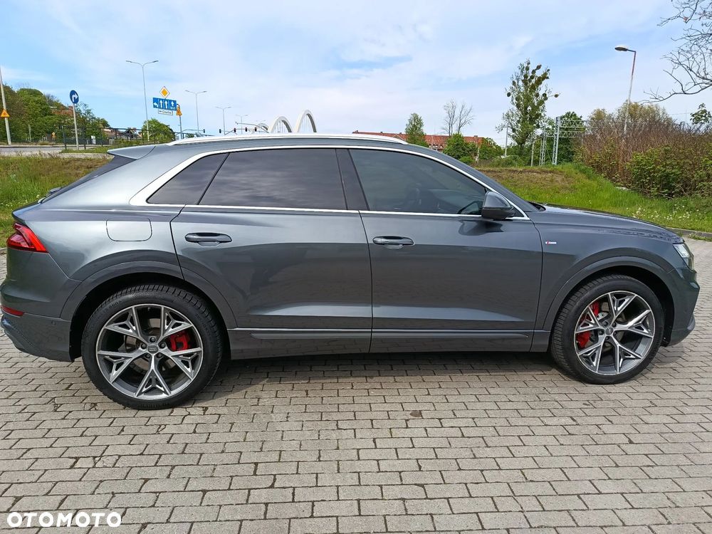 Audi Q8 - 5