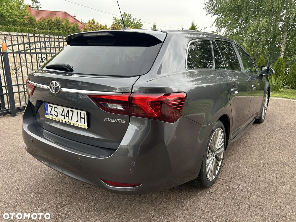 Toyota Avensis - 9