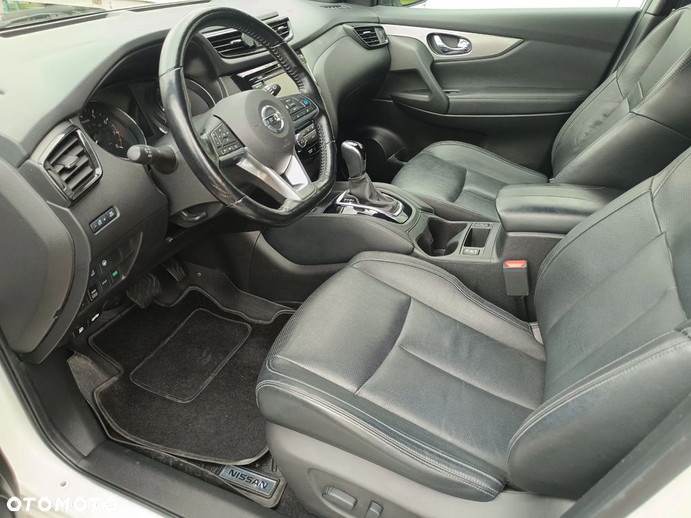 Nissan Qashqai - 15