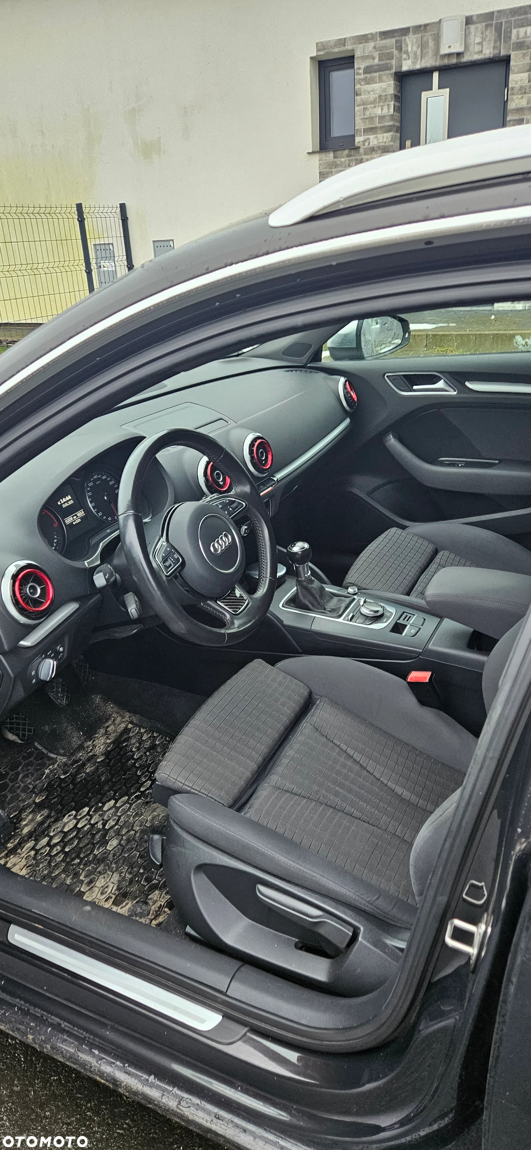 Audi A3 2.0 TDI Sportback Ambiente - 2