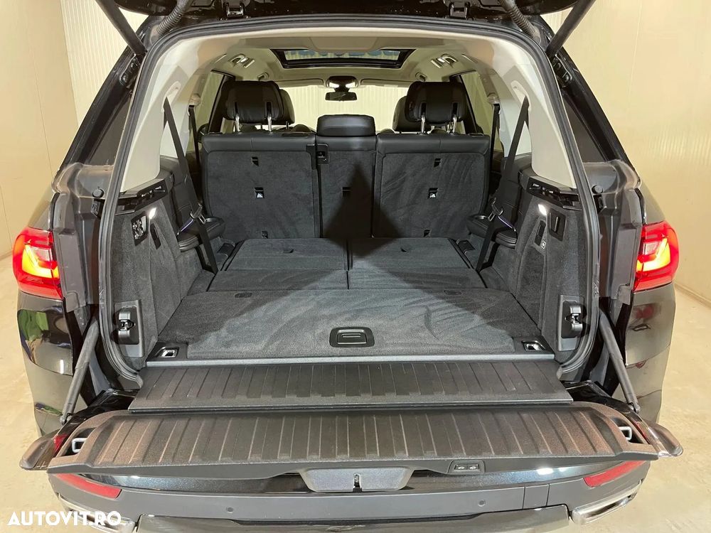 BMW X7 xDrive40d - 13