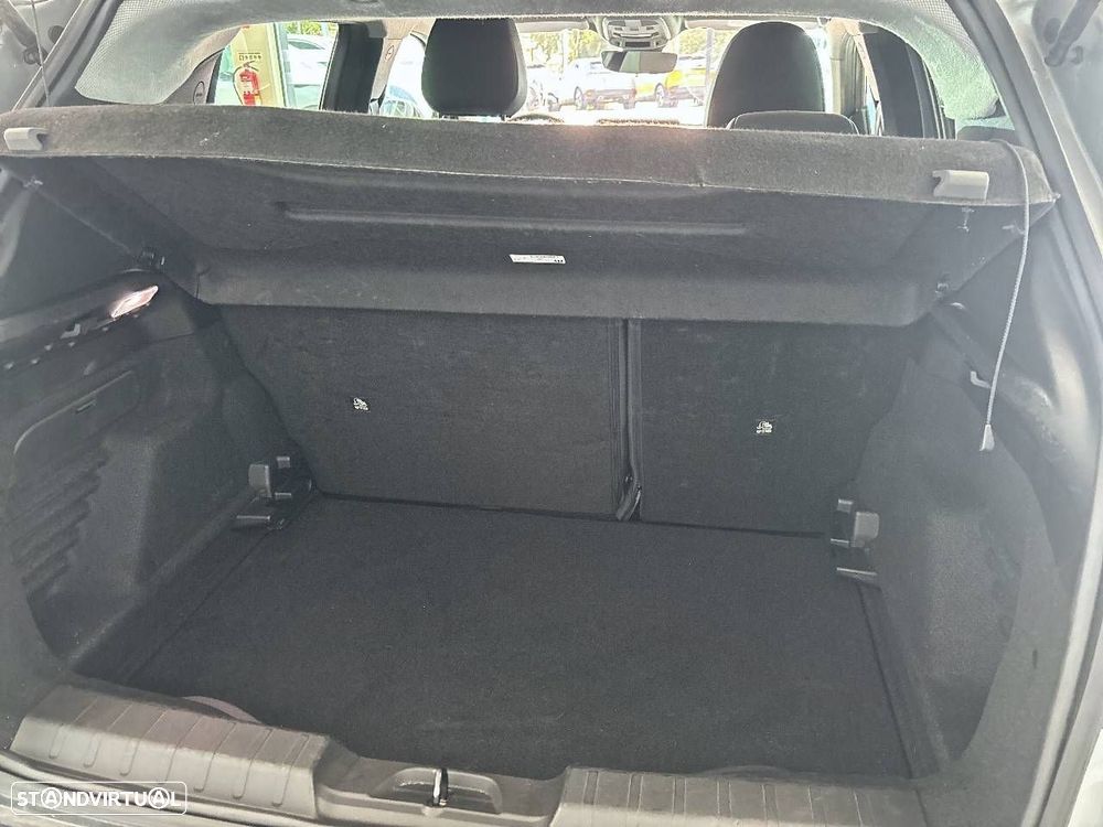 Jeep Avenger 1.2 GSE T3 Altitude - 6