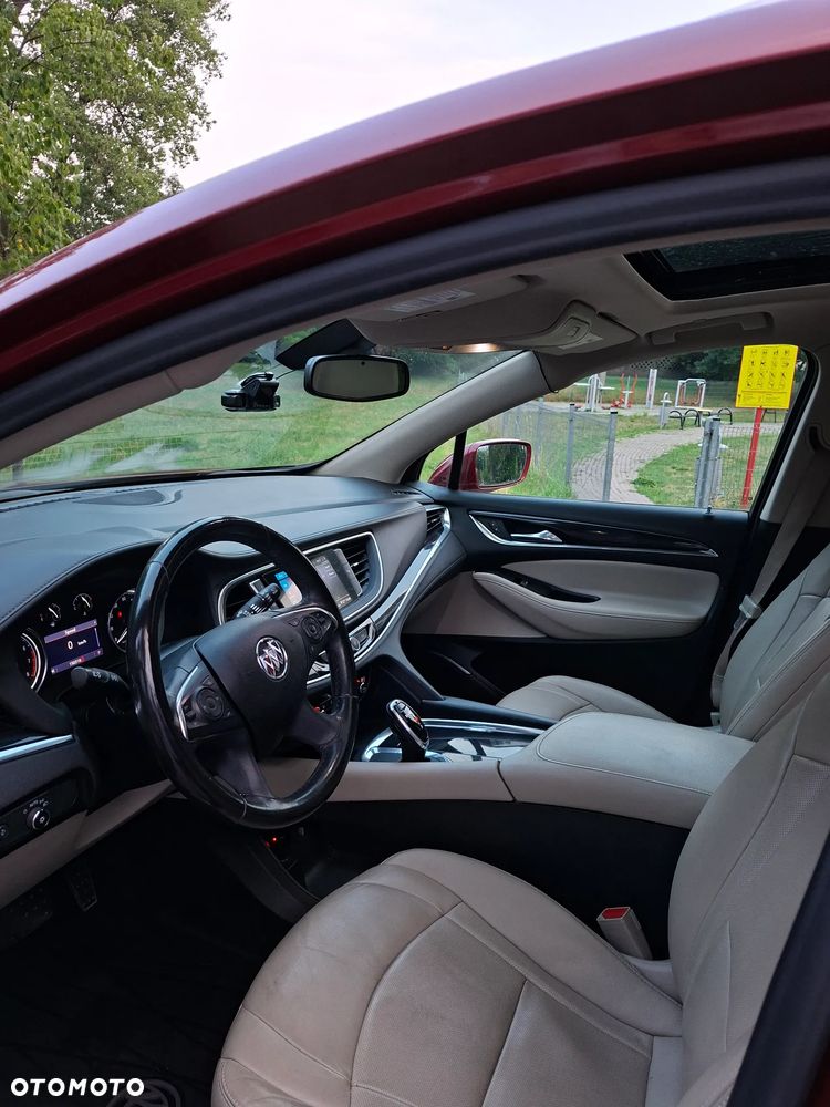 Buick Enclave - 2