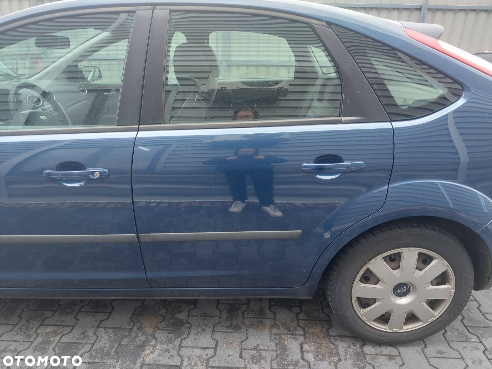 DRZWI KOMPLETNE LEWY TYŁ FORD FOCUS MK2 36 HB 5D - 1