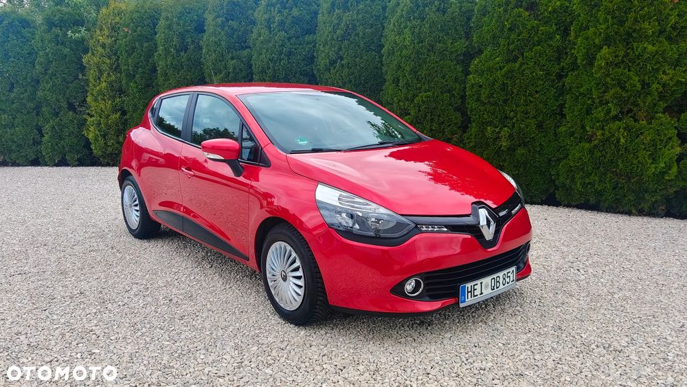 Renault Clio 1.2 16V 75 Business - 12